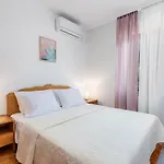 Complex Silvana بيت ضيافة بوريتش