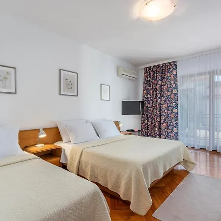 Guest house Complex Silvana Porec