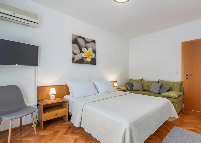 Complex Silvana Vendégház